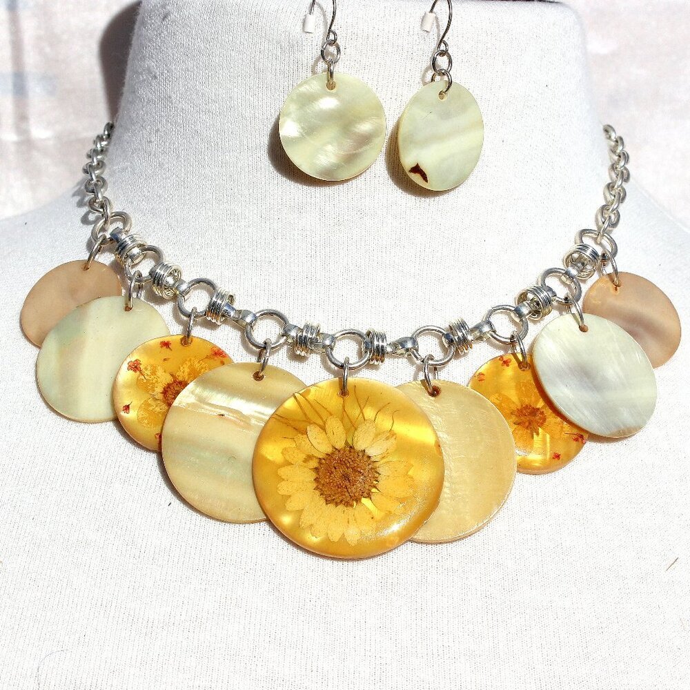 Yellow Flower Mother of Pearl Charm Necklace Set - New w/Tags